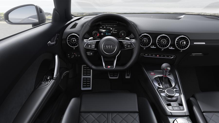 Торпедо Audi TTS Roadster (8S) 2018 года  (WW) (фото 13 из 14)